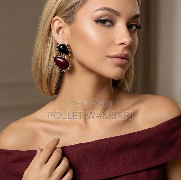 Hypoallergenic Earrings - main view