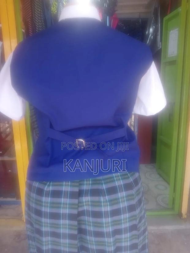 Hot Kids Scrubs and Uni - thumbnail 2