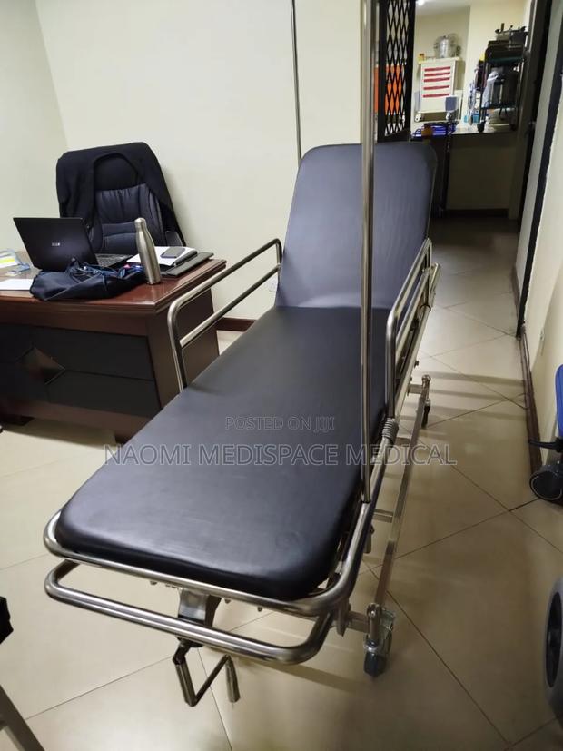 New Height Adjustable Heavy-Duty Duty Patient Stretcher - thumbnail 3