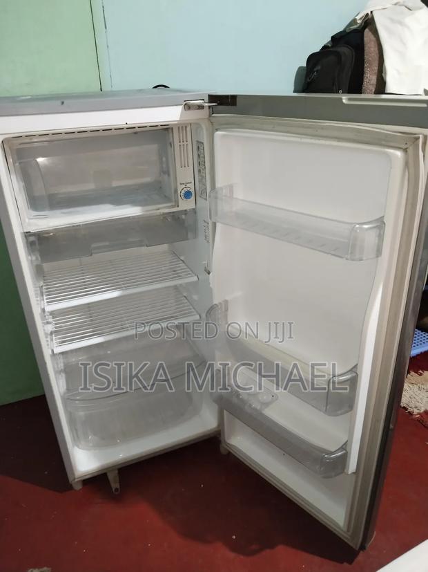 Clean Samsung Fridge - thumbnail 4