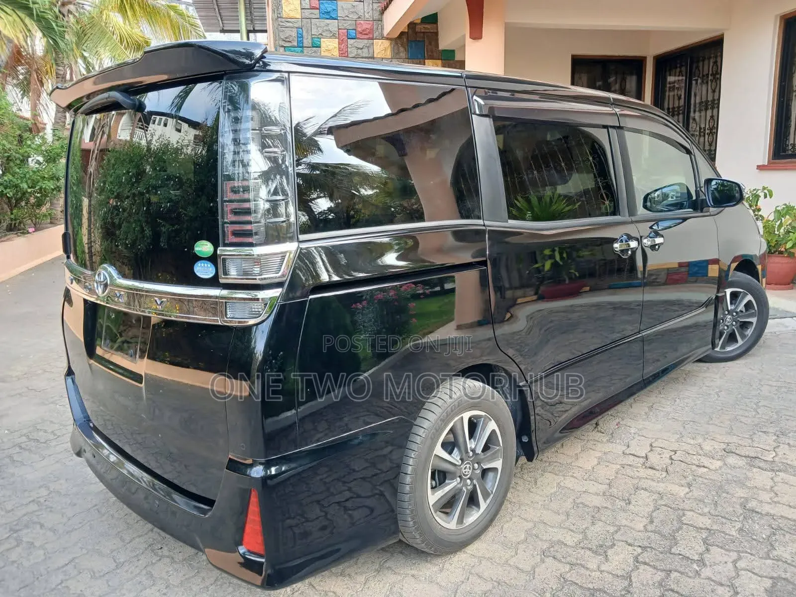Toyota Voxy 2018 Black