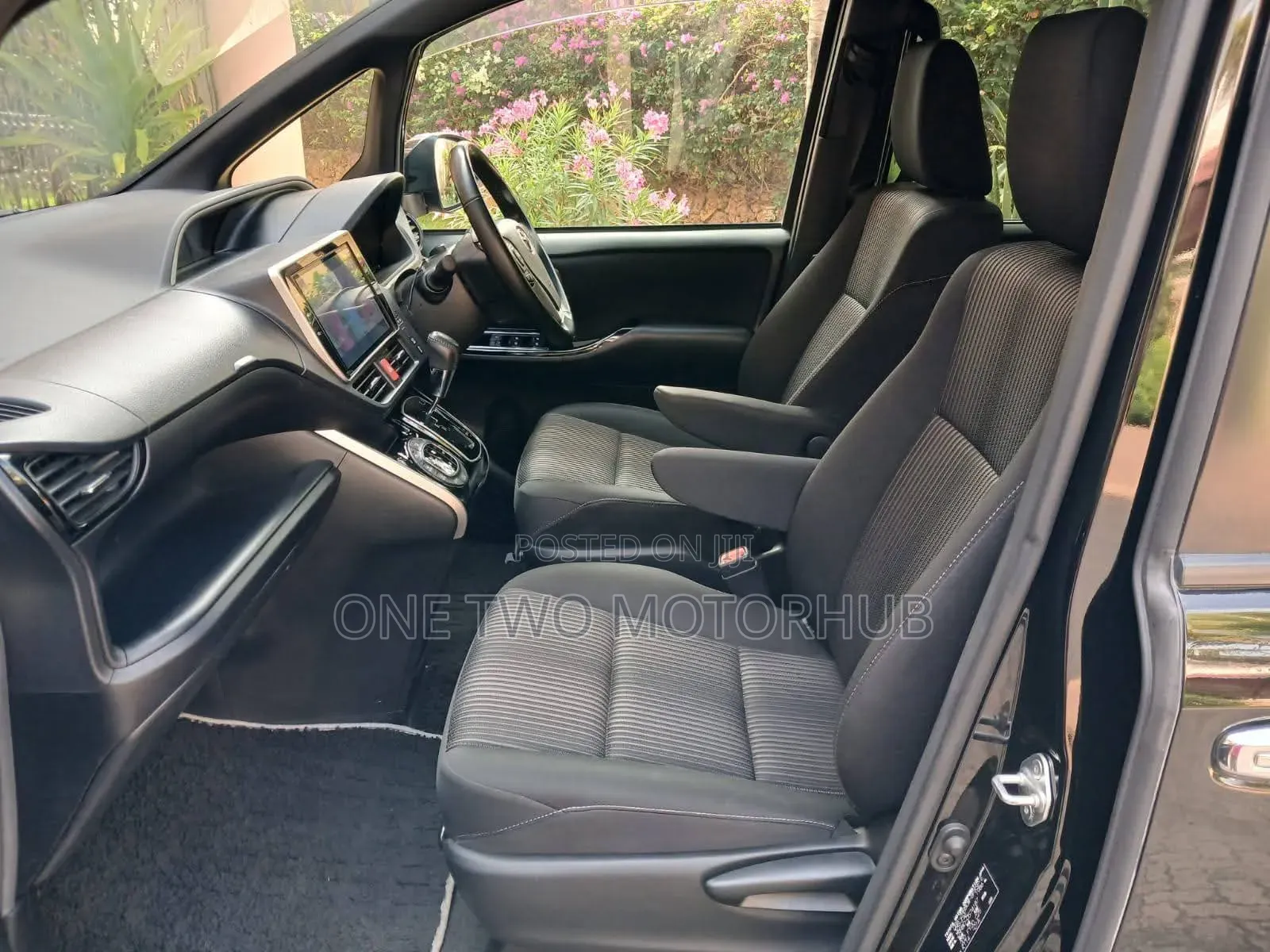 Toyota Voxy 2018 Black