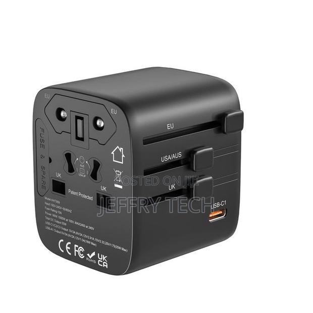 35w Universal Travel Adapter - main view
