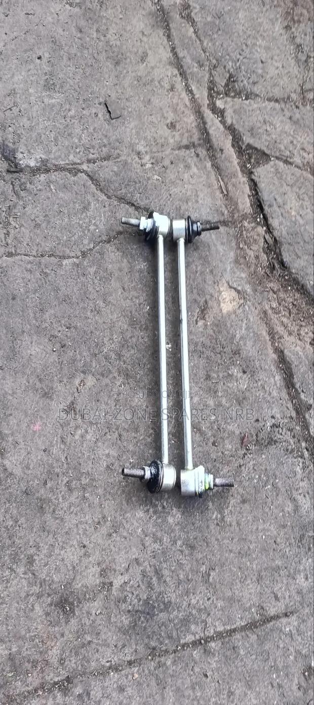 Steblizer Links Honda Fit, Insight, Airwave.