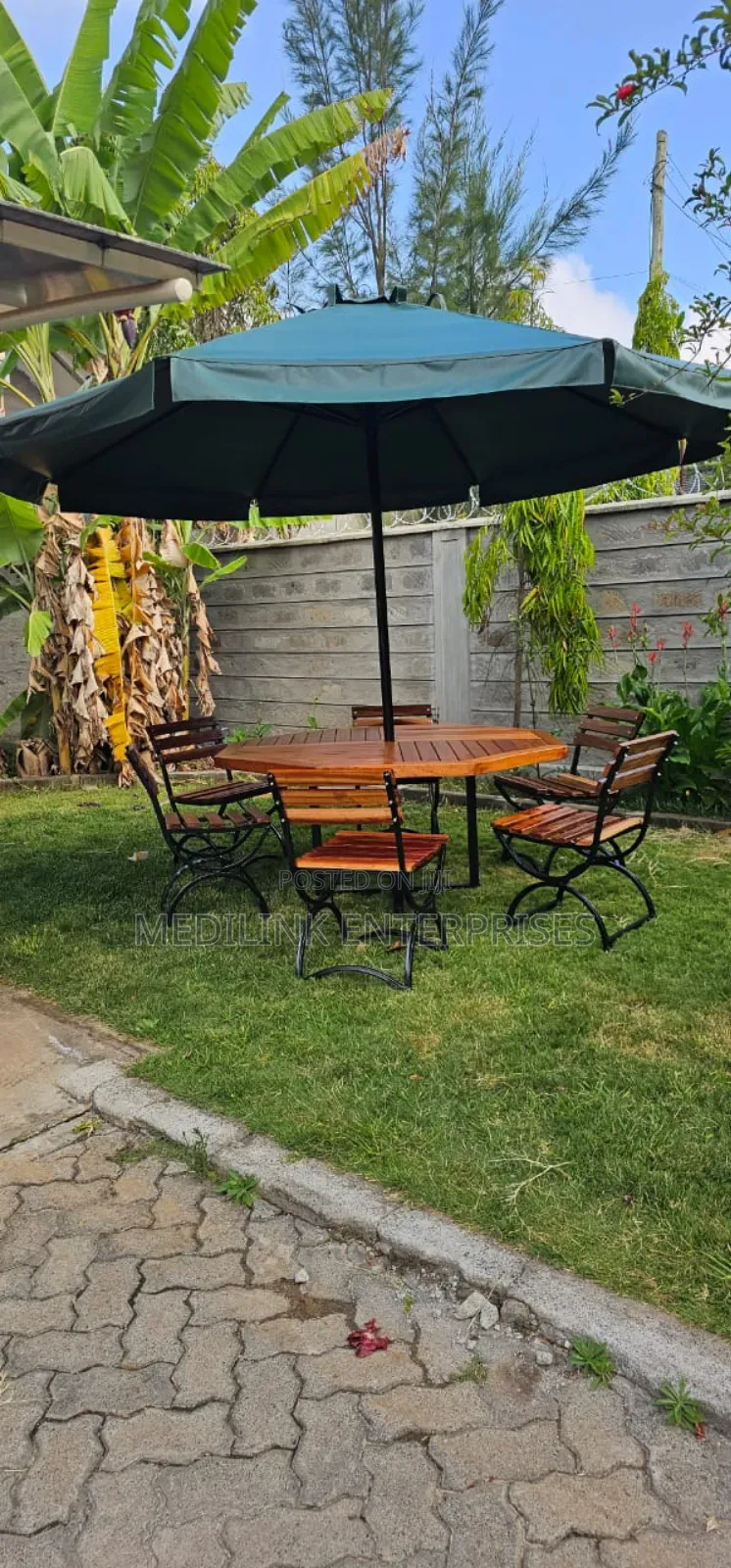 Vanish 6-Seater Garden Umbrella Shades