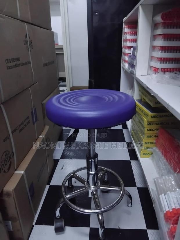 Surgeon Stool/Doctor's Stool Without Backrest