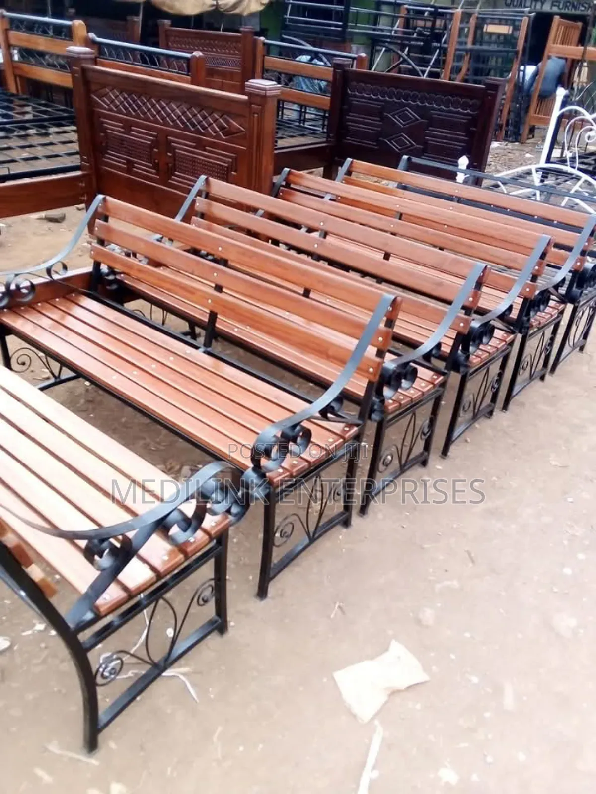 Balcony Elnany Wooden Metallic Relaxbench