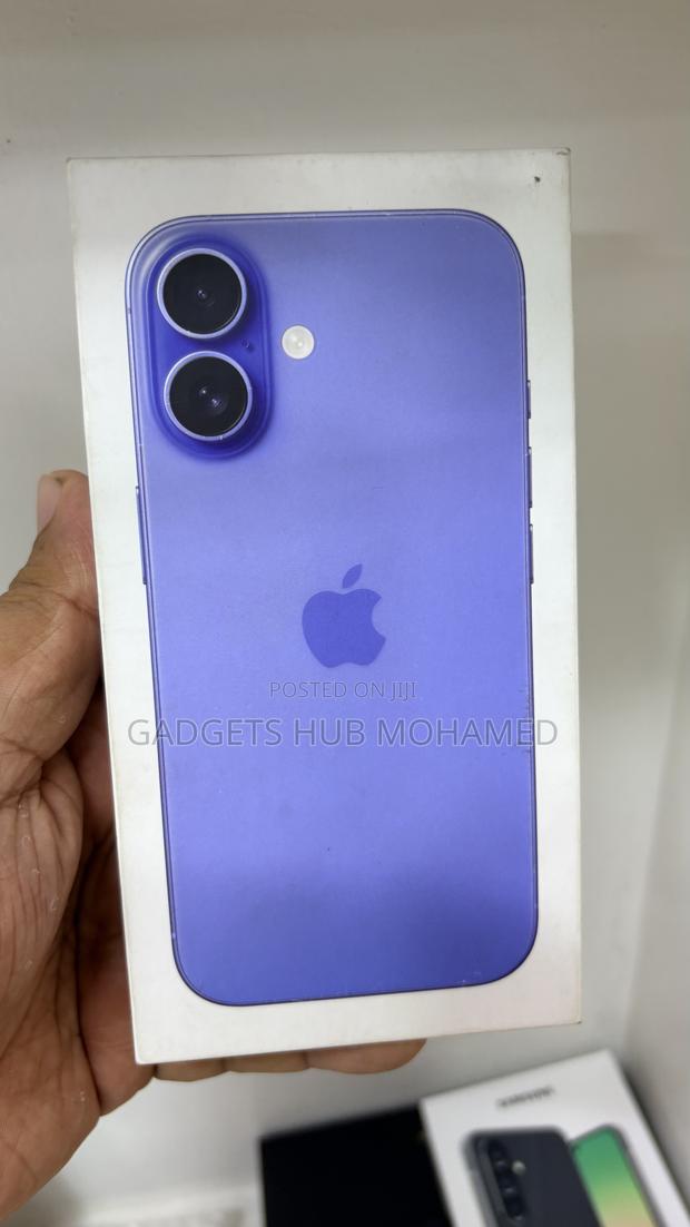 New Apple iPhone 16 128 GB Blue - main view