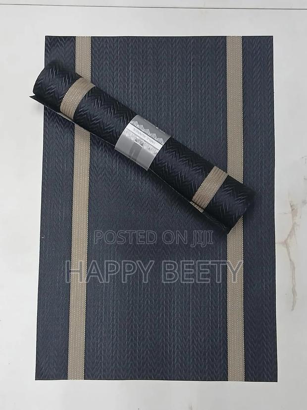 Dining G Table Runner +Mat - thumbnail 2