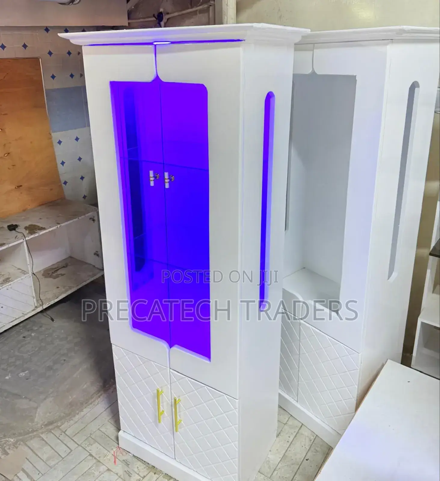 Kitchen Cabinet