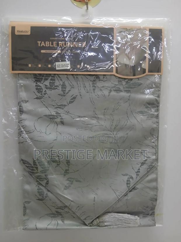 Elegant Table Runners - thumbnail 3