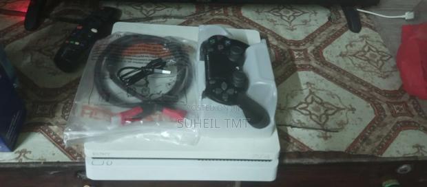 Playstation 4 Slim - thumbnail 3