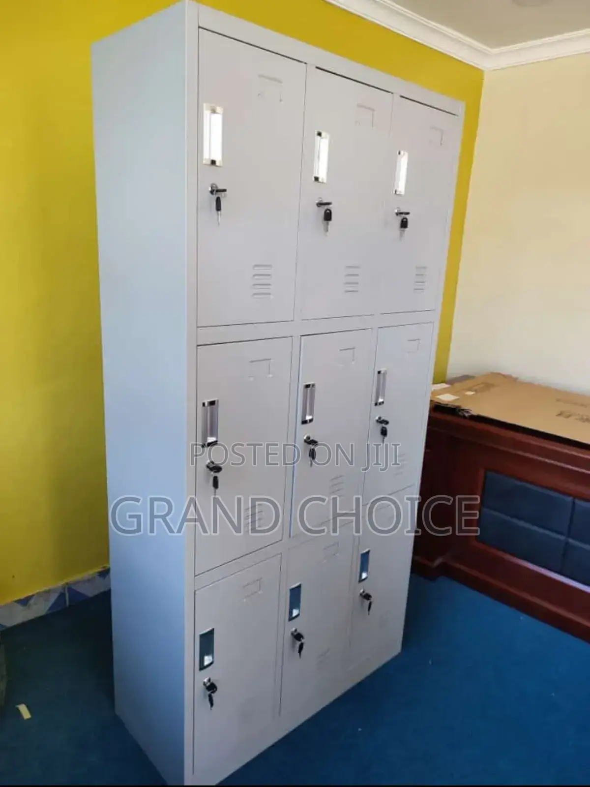 9 Door Staff Cabinet