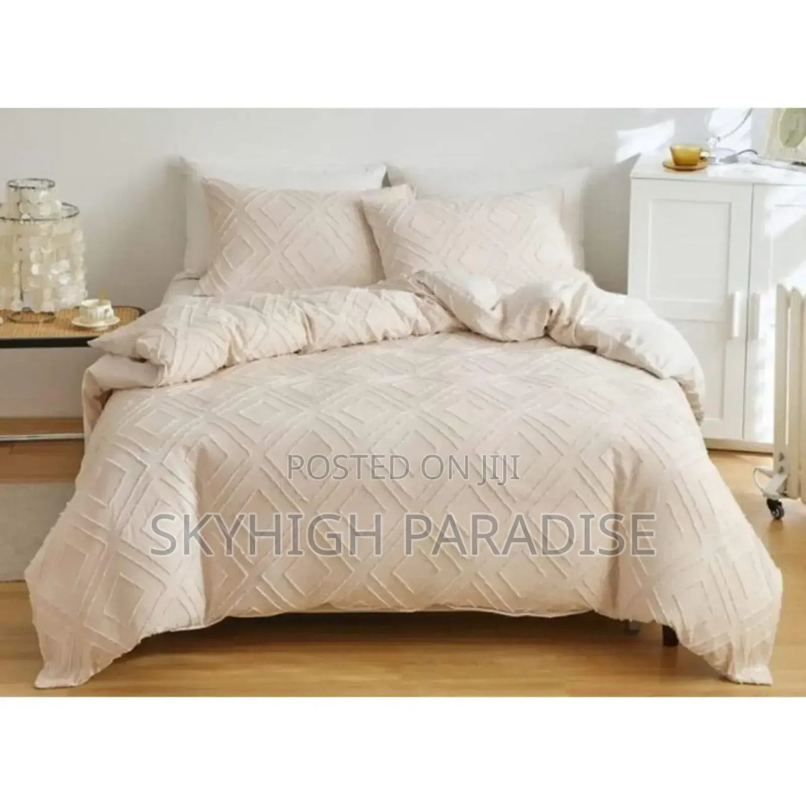 *Luxury Tufted Wave Duvet Cover Set With Bedsheet*