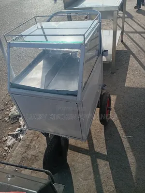 Eggs Trolley Midiam Size.