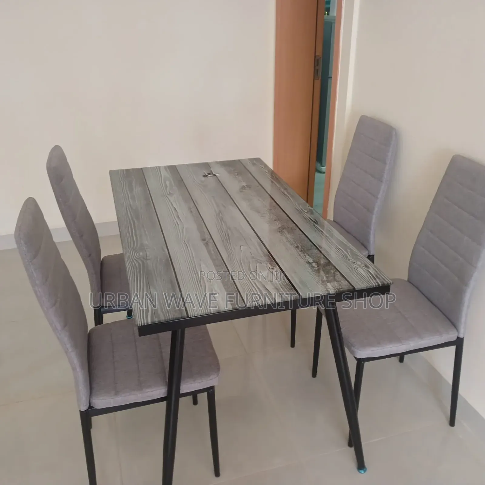 4 Seater Imported Dining Table