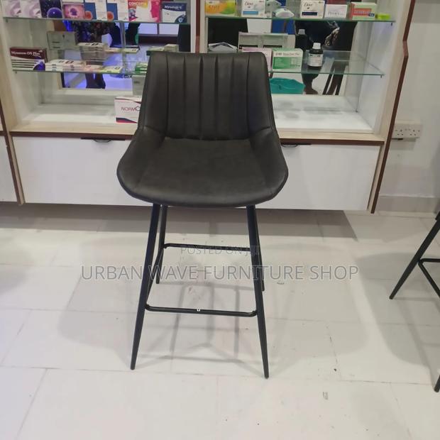 Strong Hotel Stools