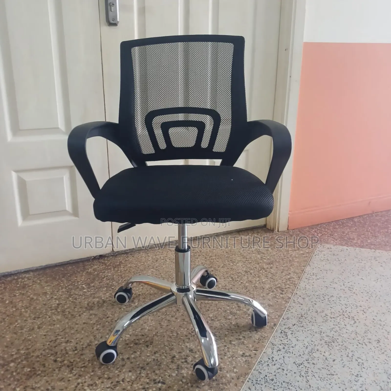 Swivel Mesh Visitors Chair