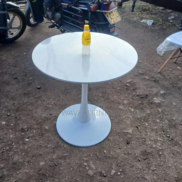 Metallic Stands Coffee Table