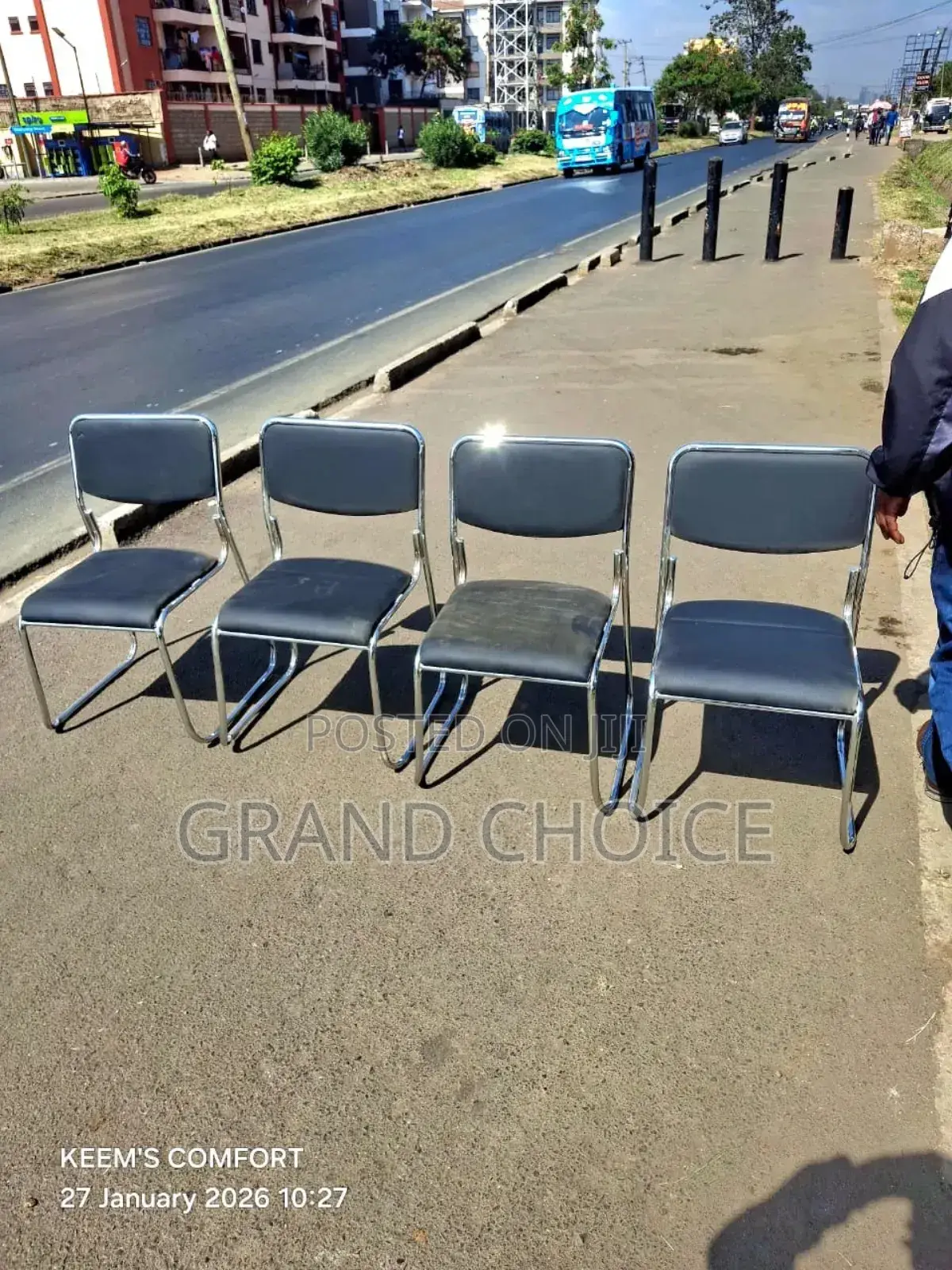 Cfa Leather Waiting Chair