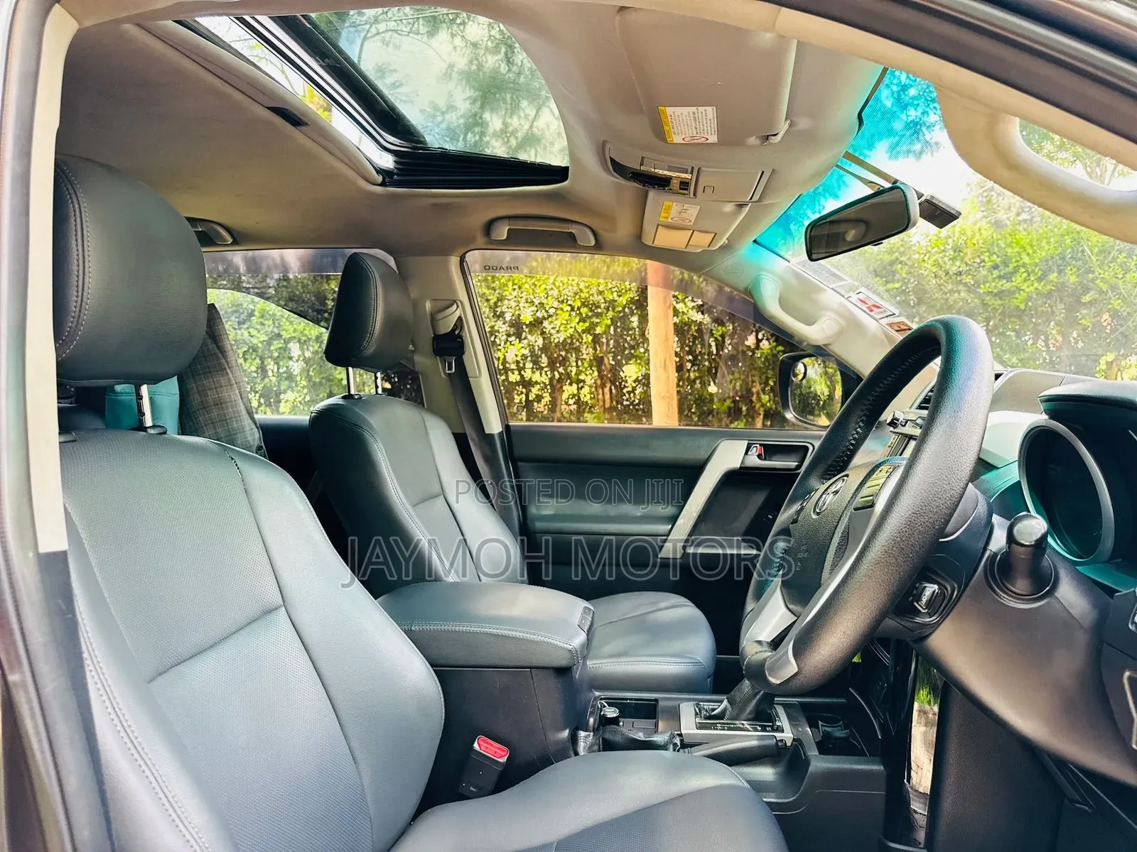Toyota Land Cruiser Prado 2015 Gray