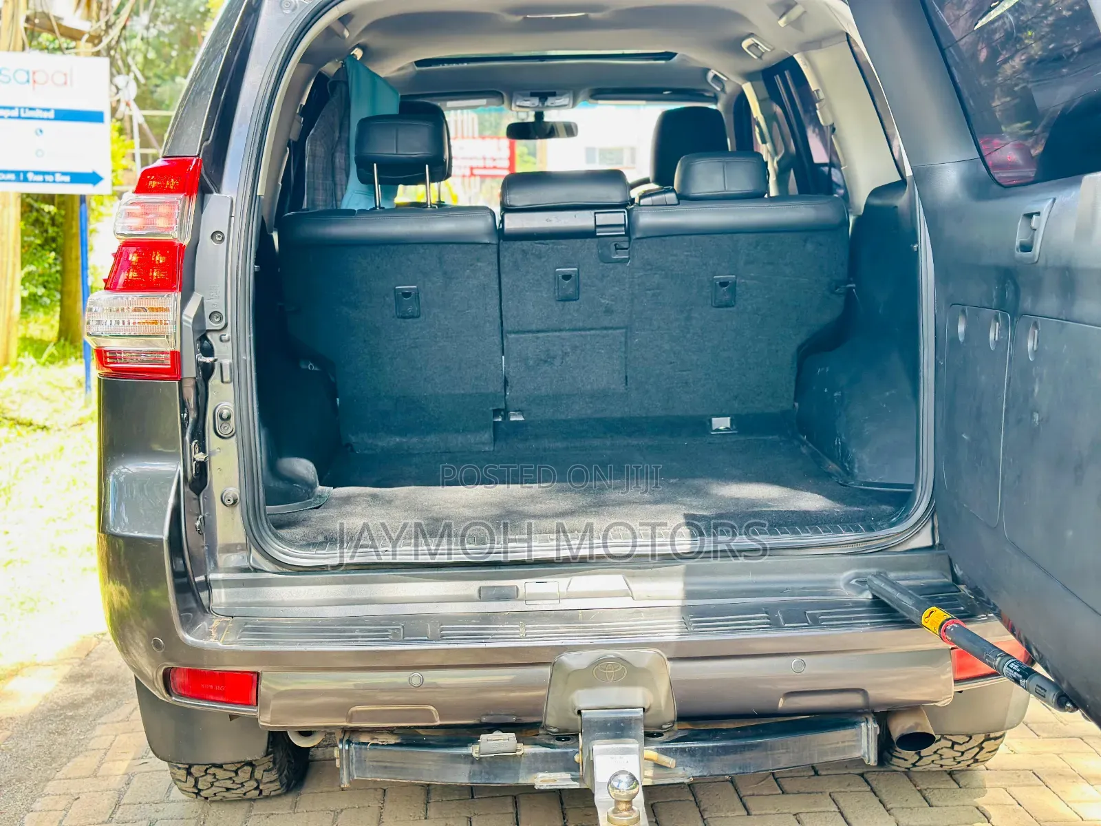 Toyota Land Cruiser Prado 2015 Gray