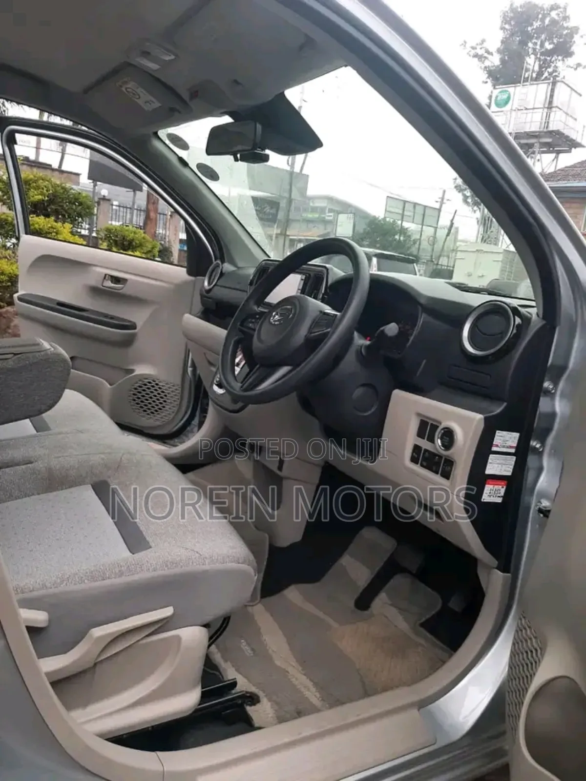 Daihatsu Boon 2018 Silver