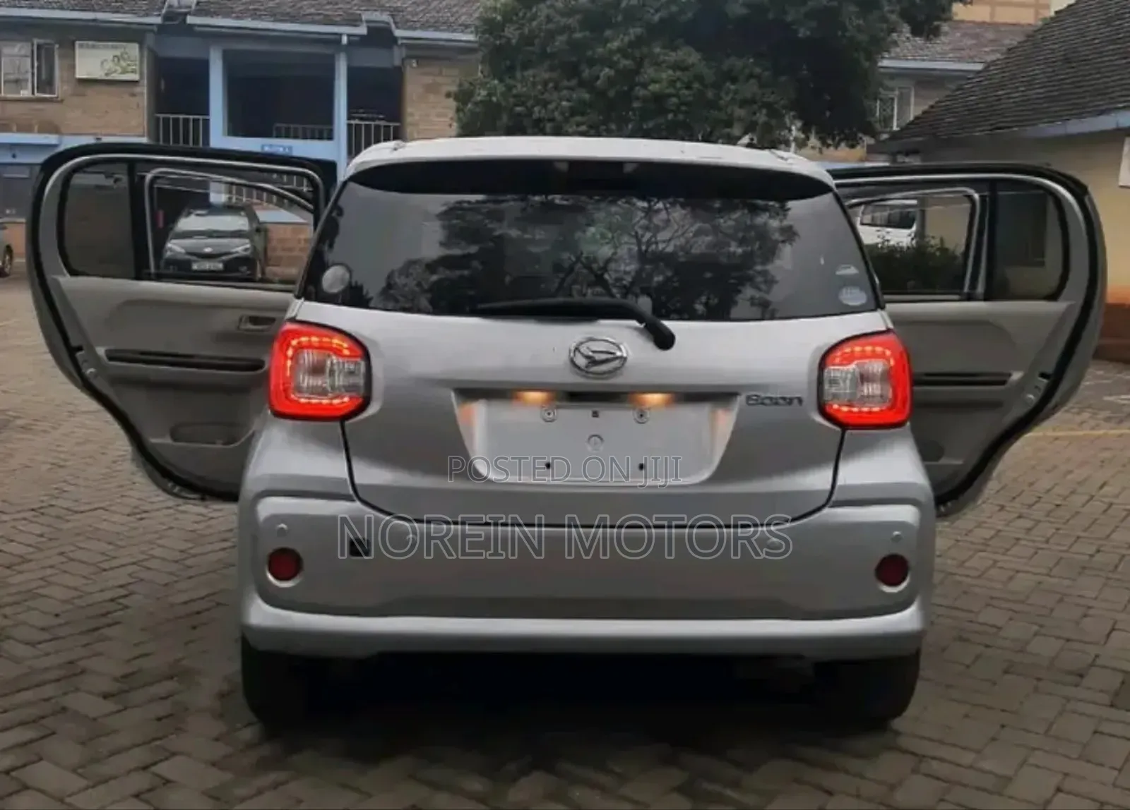 Daihatsu Boon 2018 Silver