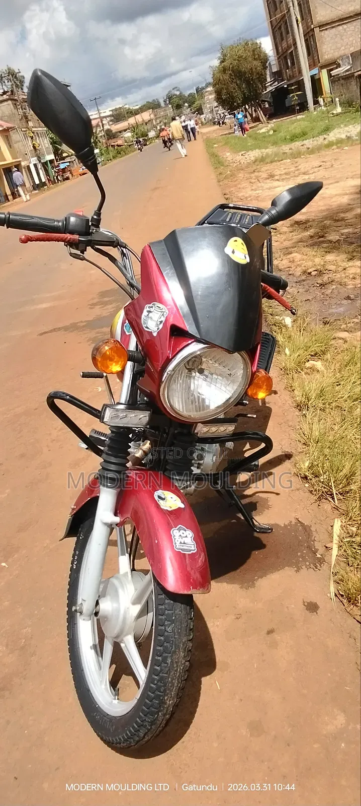 TVS HLX Plus ES 2023 Red