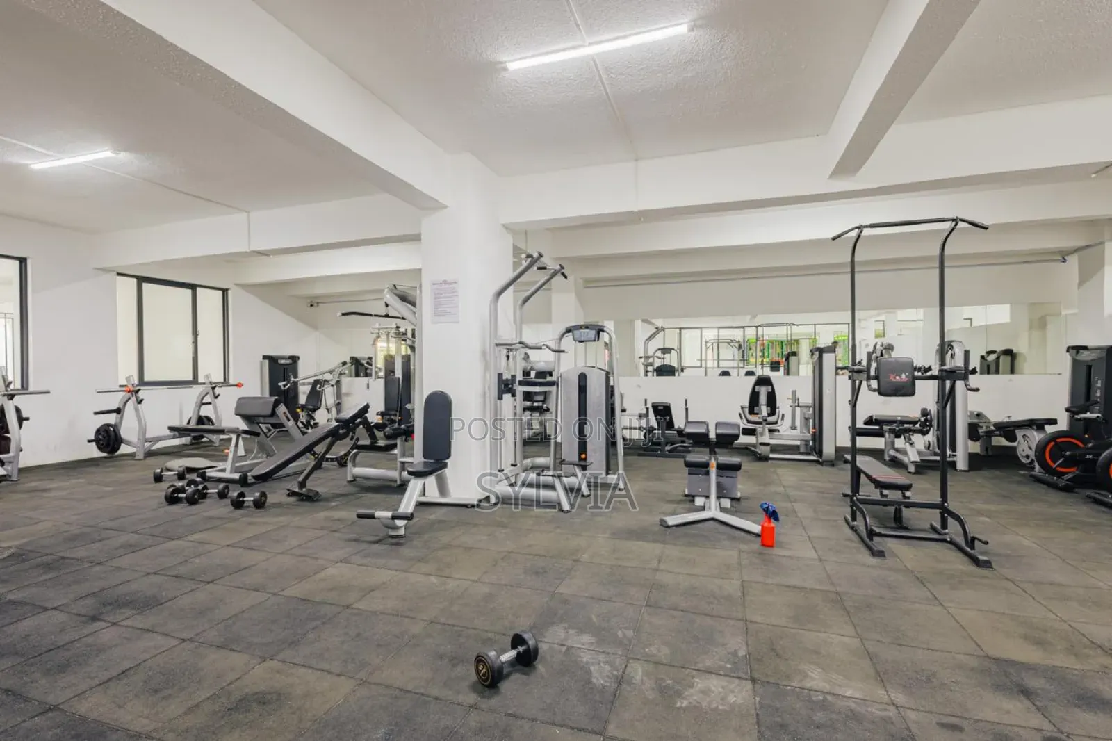 Lux 1br Near Junction Mall: 17th Fl, Views, Pool, Gym Massage Chair