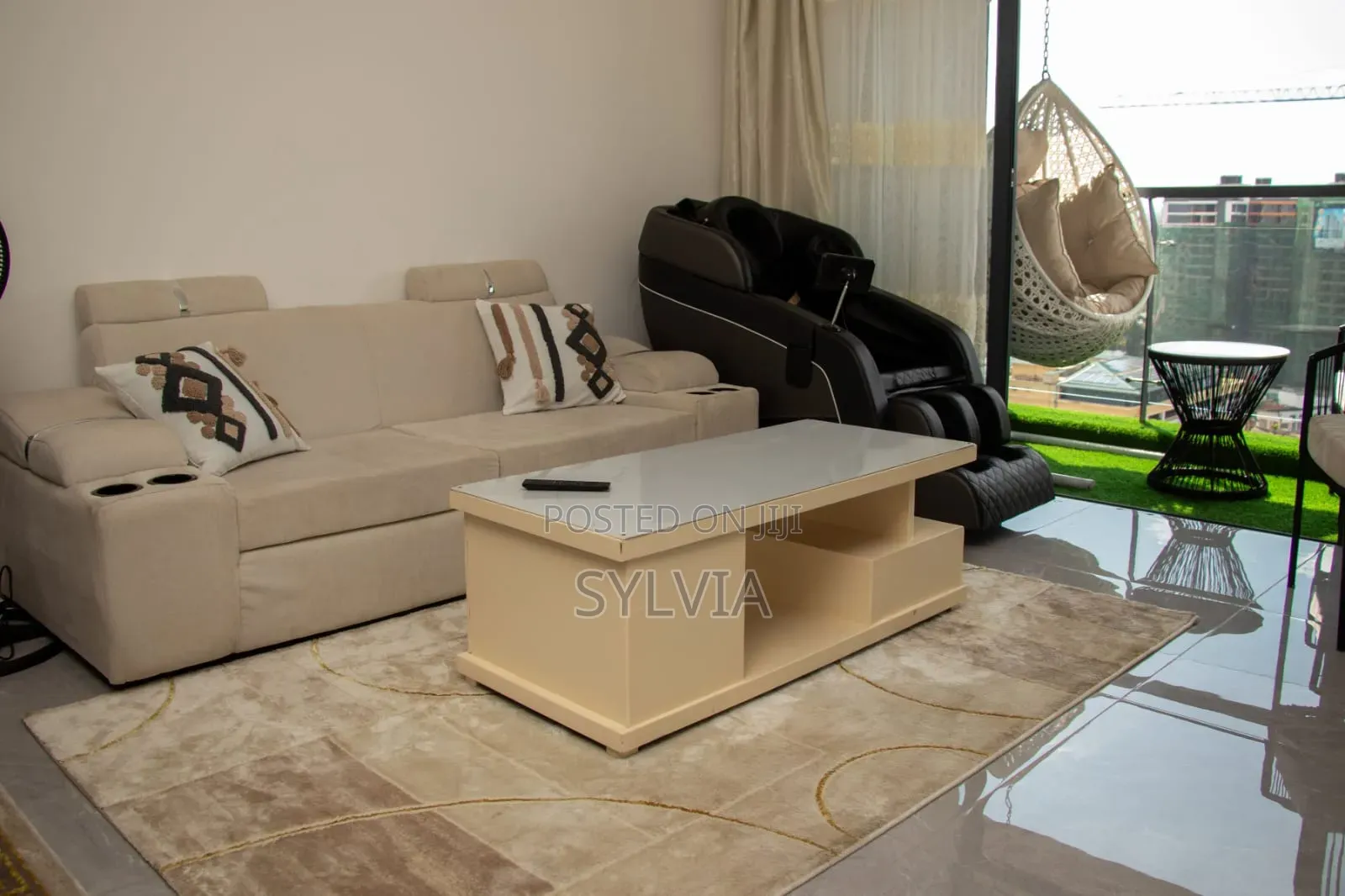 Lux 1br Near Junction Mall: 17th Fl, Views, Pool, Gym Massage Chair