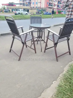 Elegant Garden Bistro Set_durable Metal Chairs +Round Glass Table