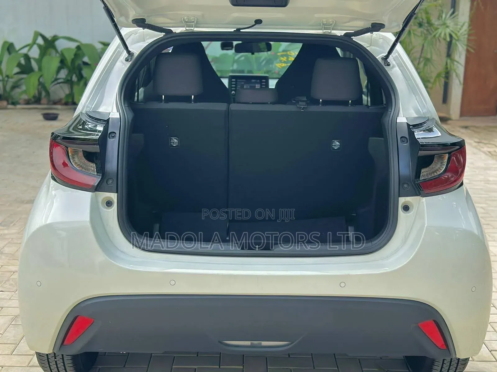 Toyota Yaris 2020 White