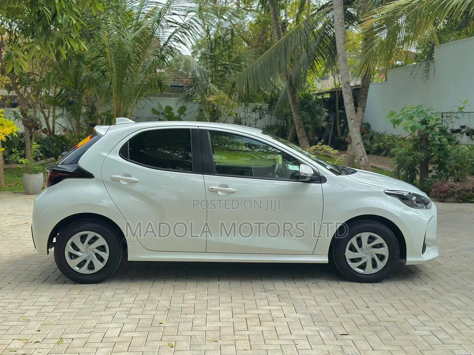 Toyota Yaris 2020 White