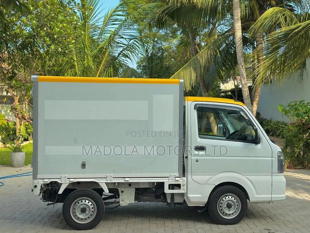 Nissan Nv100 Clipper 2020 White - thumbnail 2