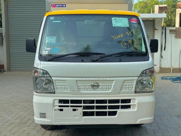 Nissan Nv100 Clipper 2020 White - thumbnail 4