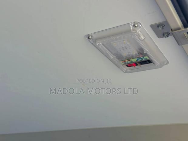Nissan Nv100 Clipper 2020 White - thumbnail 10