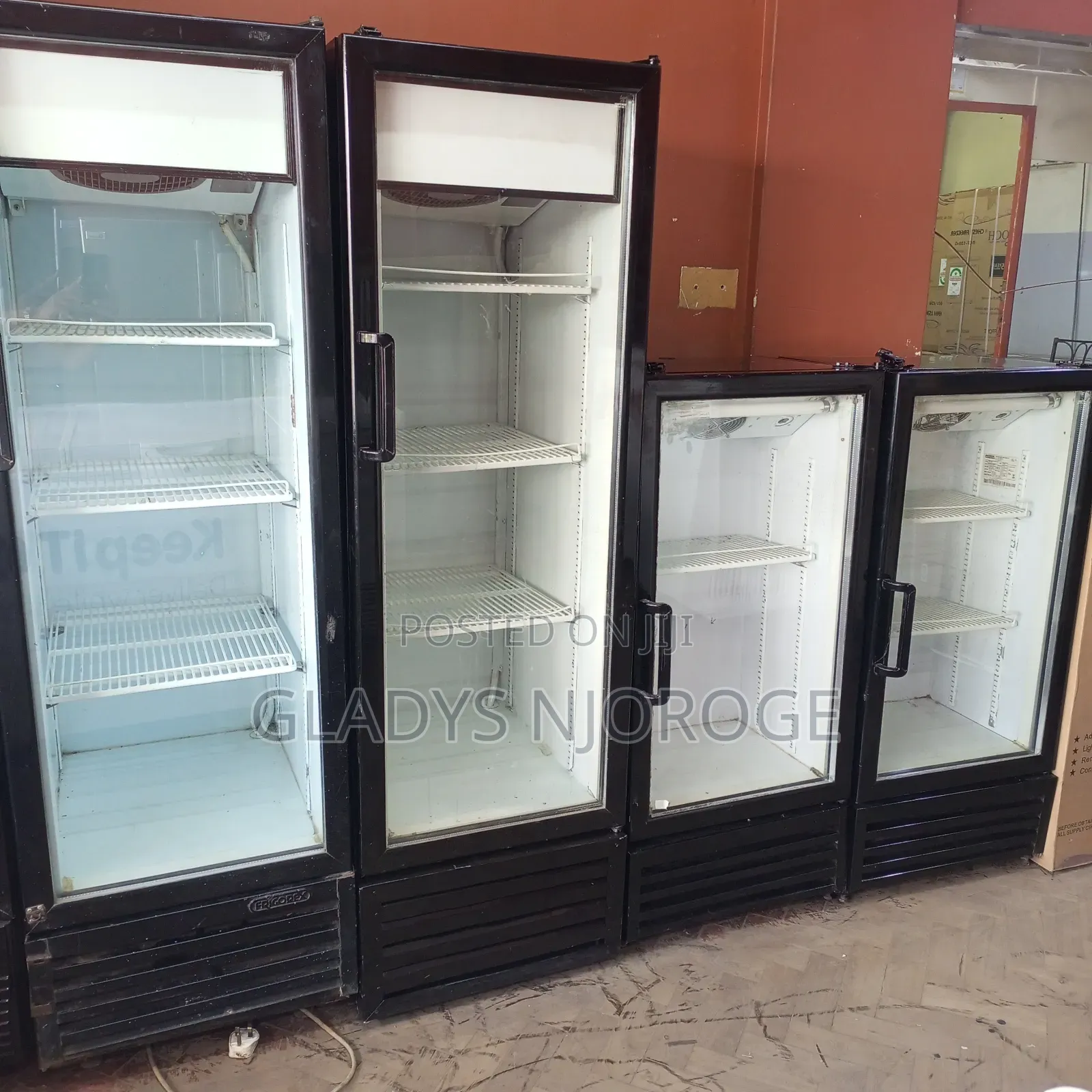Showcase, Display Fridge(Affordable)