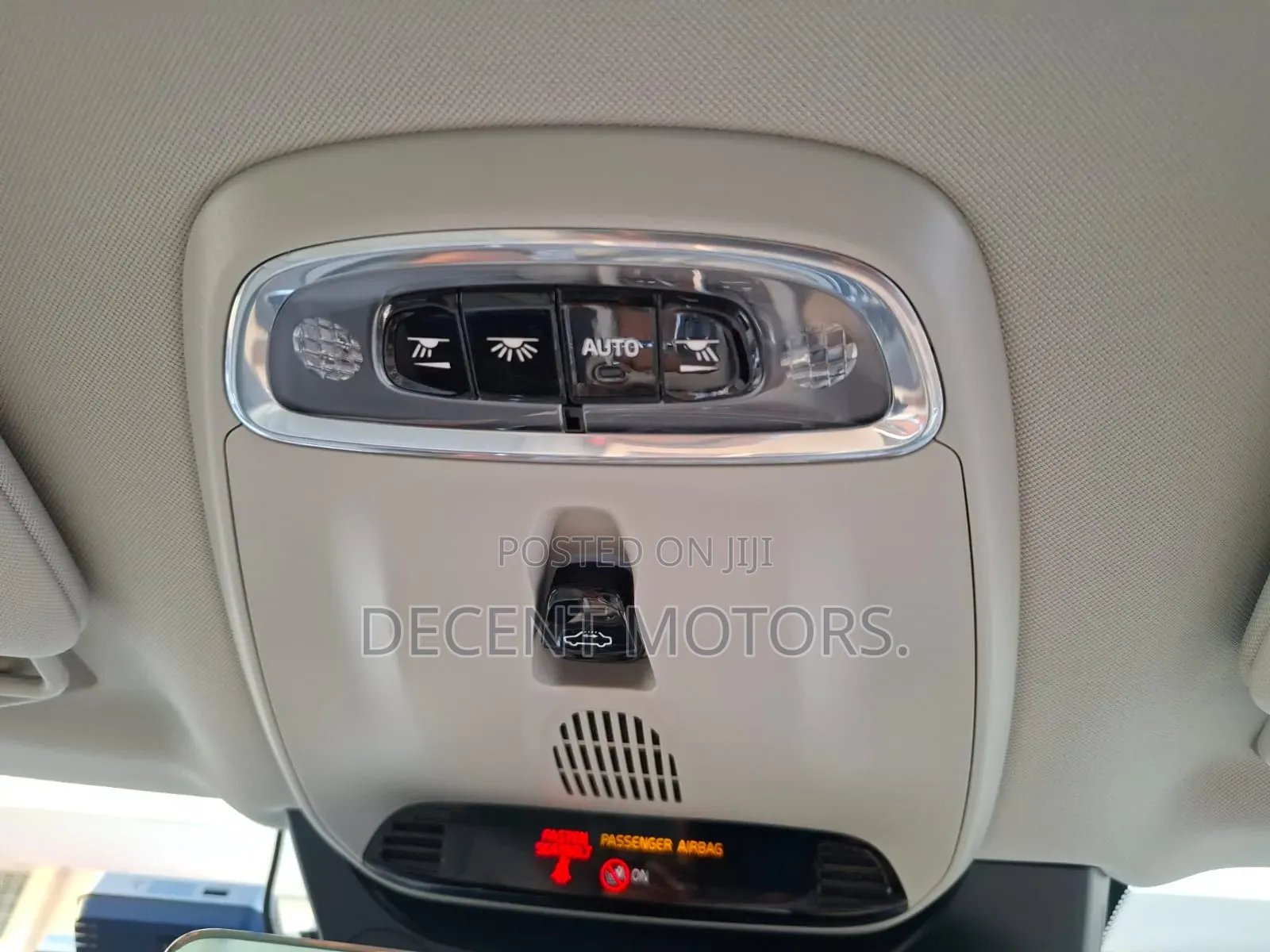 Volvo XC90 2020 Gold