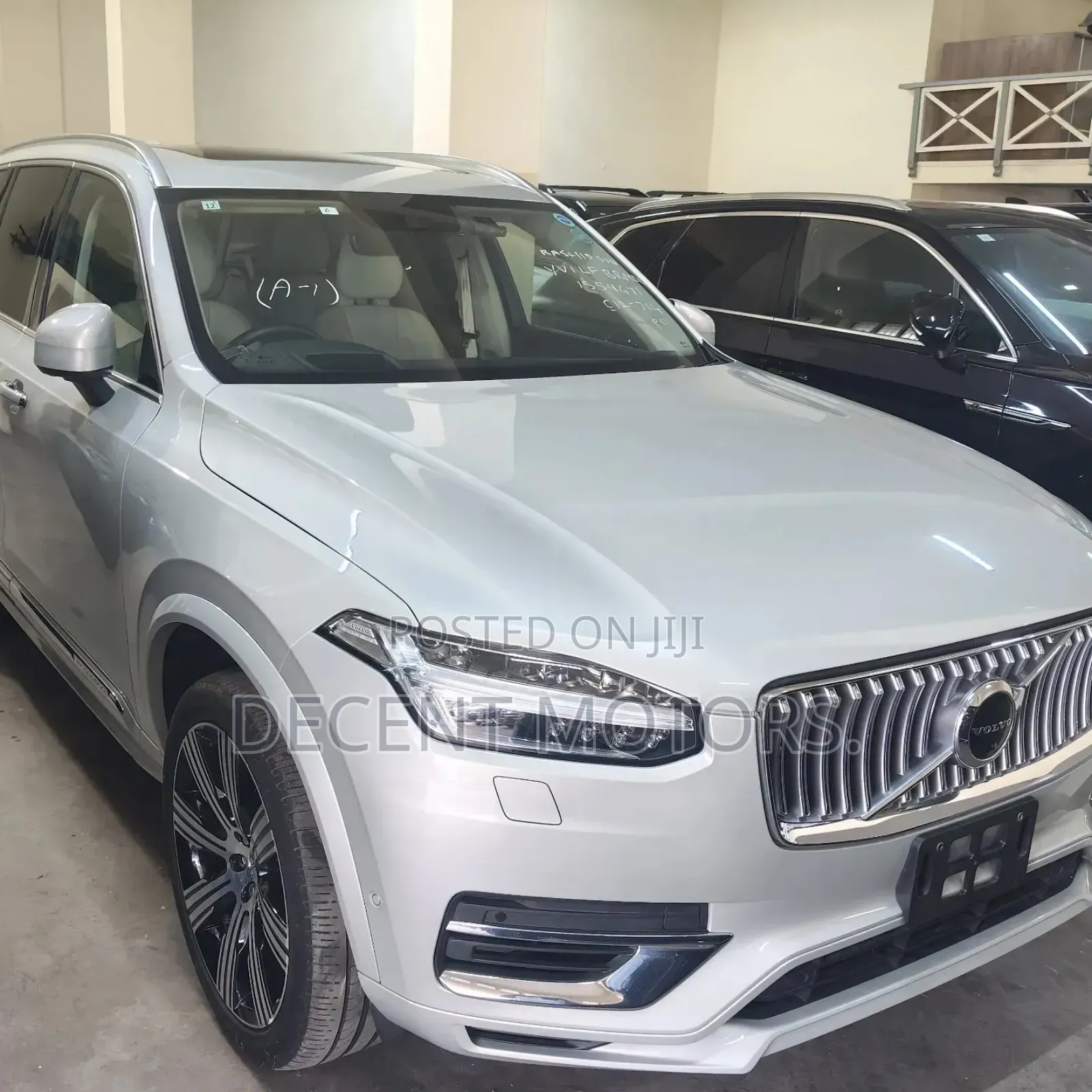 Volvo XC90 2020 Gold