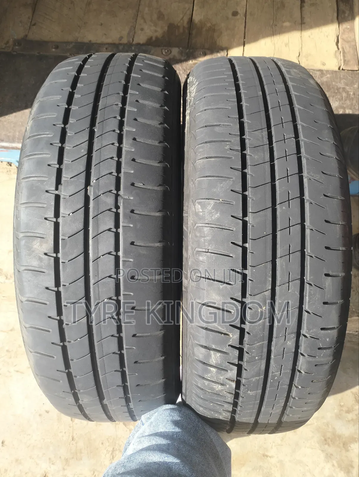185/60r15 Bridgestone(Slightly Used Tyres)