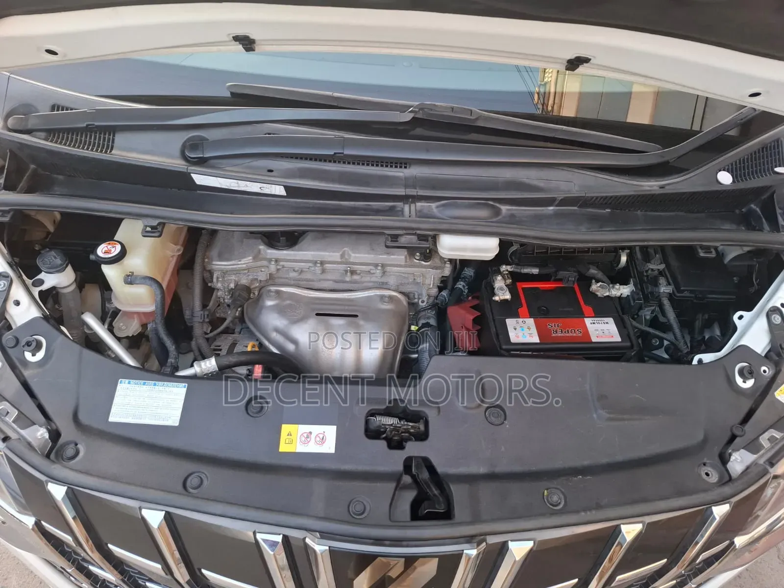 Toyota Alphard 2.5 Petrol FWD 2019 White