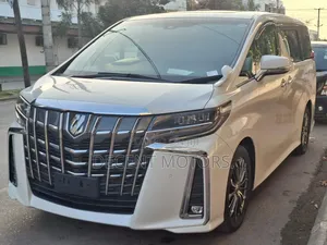 Toyota Alphard 2.5 Petrol FWD 2019 White