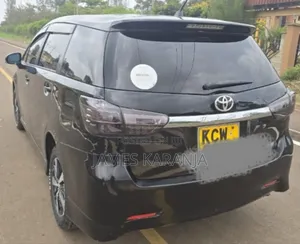 Toyota Wish 2012 Black