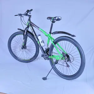 Rocky Mountain 26" Mtb: 21-Speed, Disc Brakes Full Accessories!