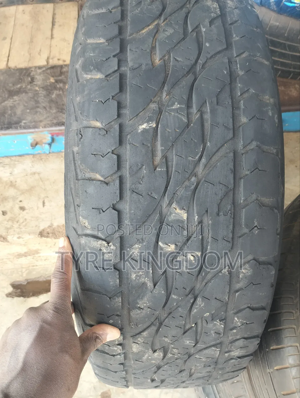 265/65r17 Slightly Used Bridgestone Tyres