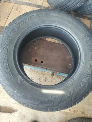 265/65r17 Slightly Used Bridgestone Tyres
