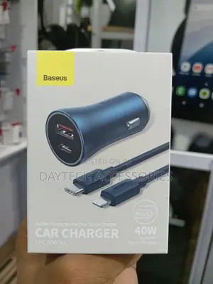 Baseus Dual Car Charger U+C 40w Dark Gray + Usb-C to Lightning