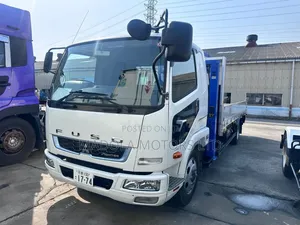 Mitsubishi Fuso Crane Truck