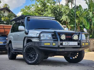Toyota Land Cruiser 100 4.2 TD 2004 Silver